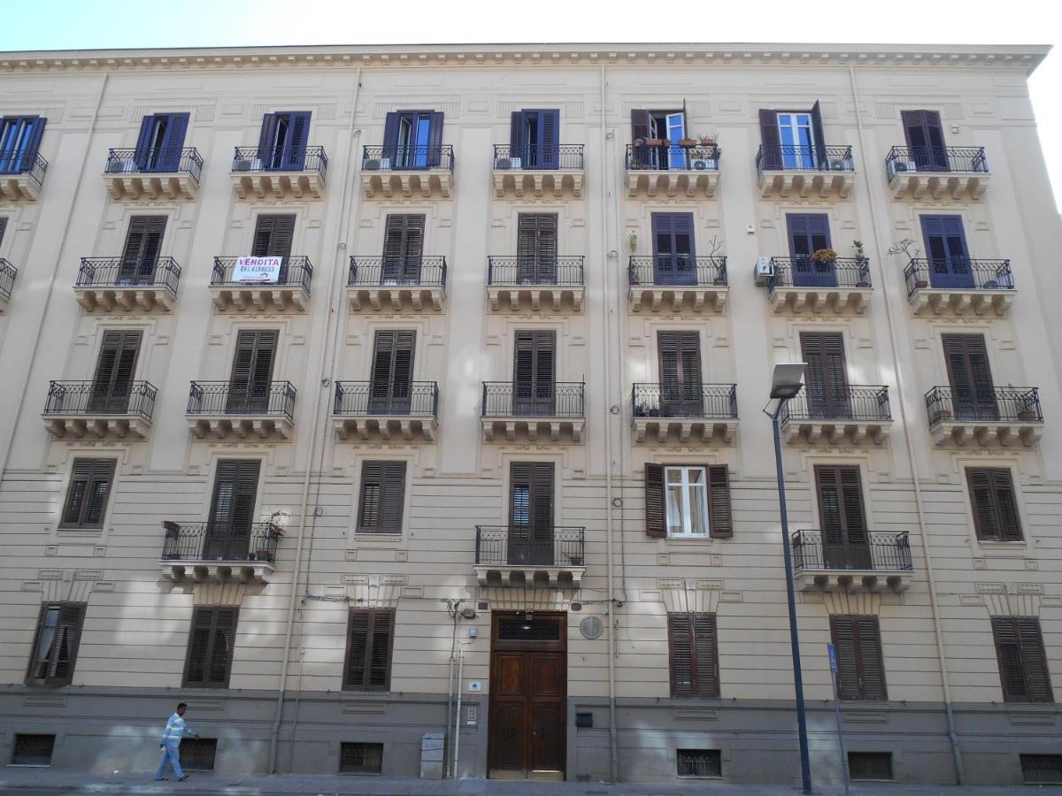 4You Palermo Exteriér fotografie